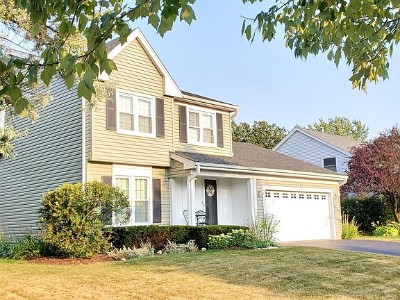5th image of 1038 Holly Cir