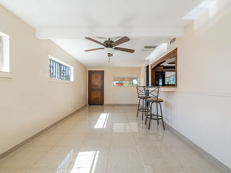 2532 E Crosby Vis — Photo 23