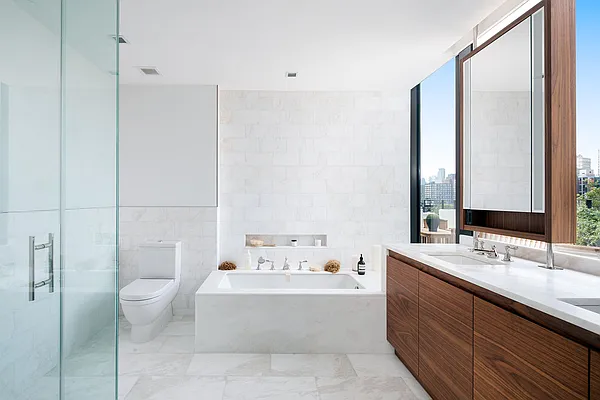 Sold by Compass | media 33