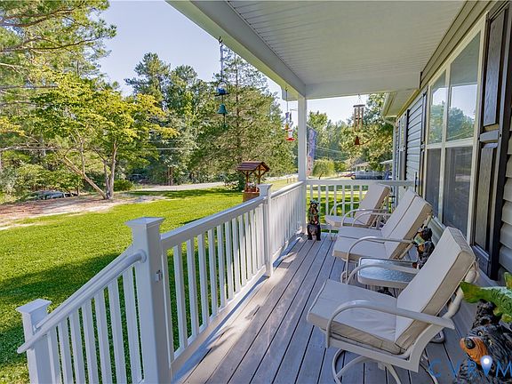 3rd image of 234 Admiral Dr