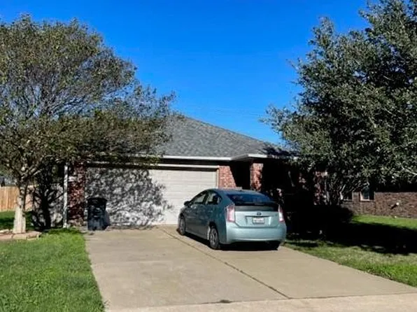 909 Whitewing Ln, College Station, TX 77845