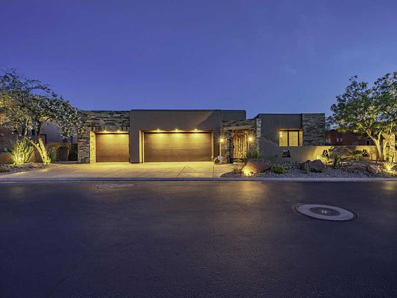 3rd image of 3052 Snow Canyon Pkwy Unit 5