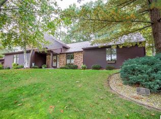 1854 Wedgefield, Jackson, MI 49201