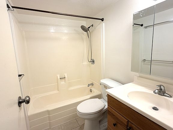 2nd image of 94-341 Hokuahiahi St APT 411