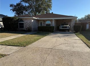 413 Baroni Dr, Kenner, LA 70065
