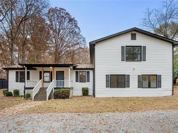 3142 Chamblee Gap Rd, Cumming, GA 30040