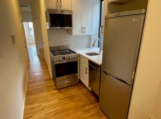 152 8th Ave #4N, New York, NY 10011