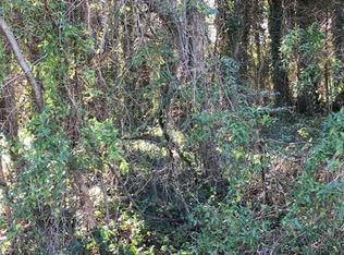 415 Lakeview Pkwy, Locust Grove, VA 22508