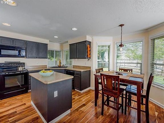 5th image of 1815 SE 159th Ct