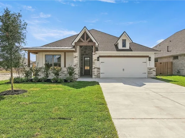 2817 Captain Ct, Bryan, TX 77808