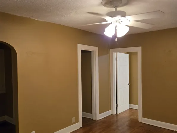 4908 Lowe Rd, Knoxville, TN 37918