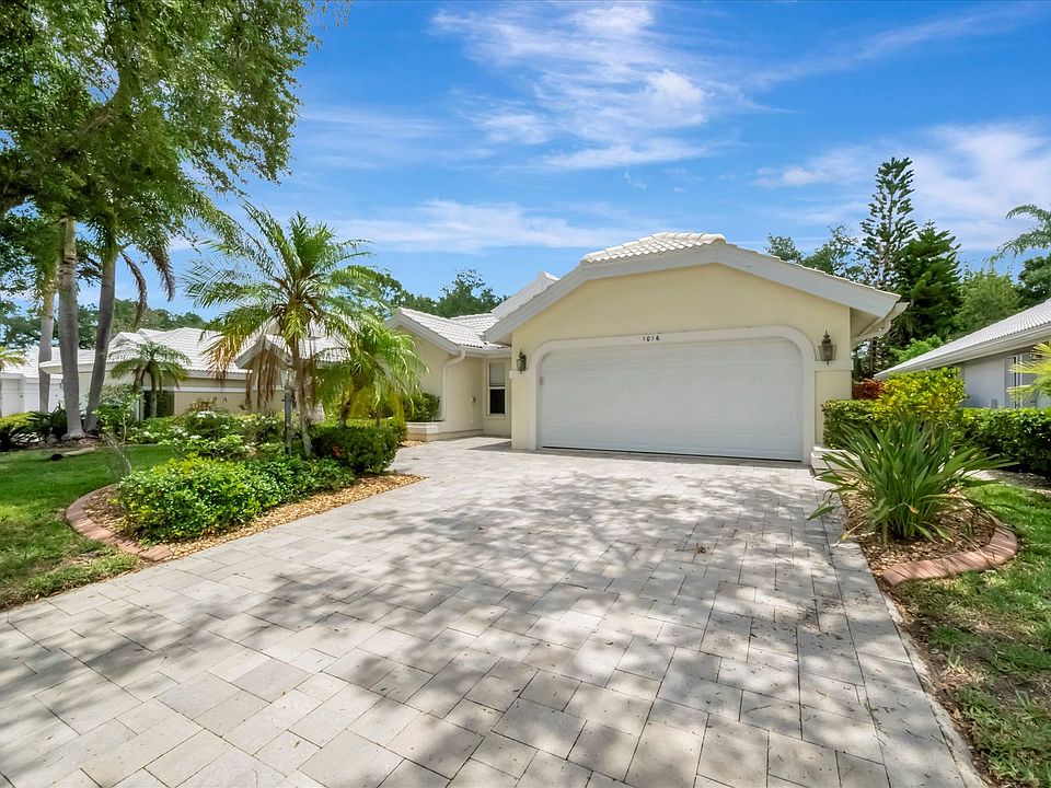 1st image of 1016 Harbor Town Dr