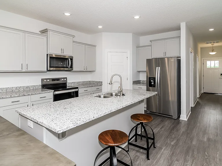 1084 Walker Point Way — Photo 8