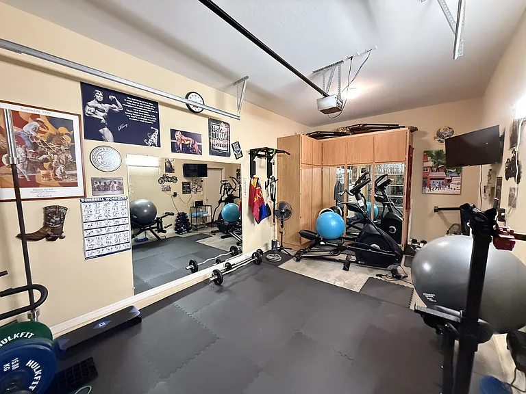 2245 W Clearview Trl — Photo 34