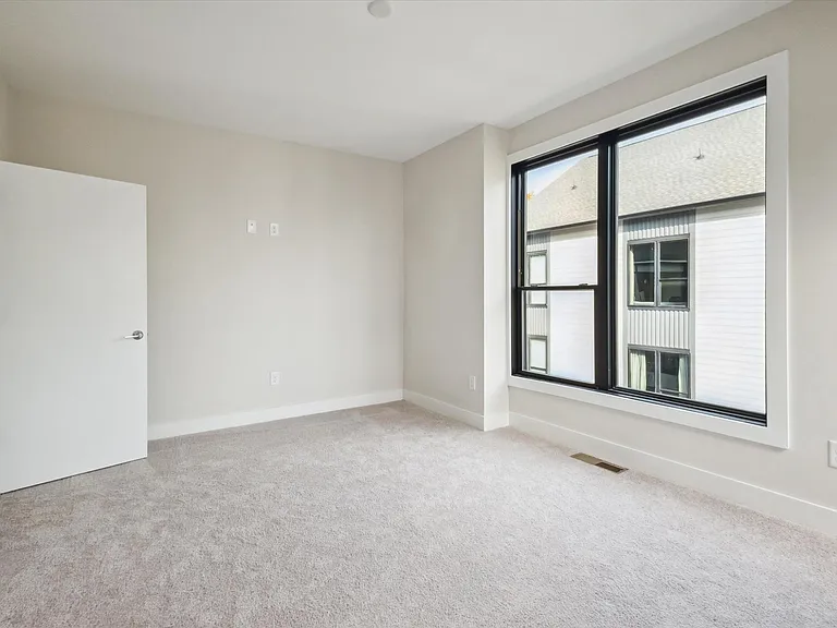 4532 Radler Ct — Photo 24