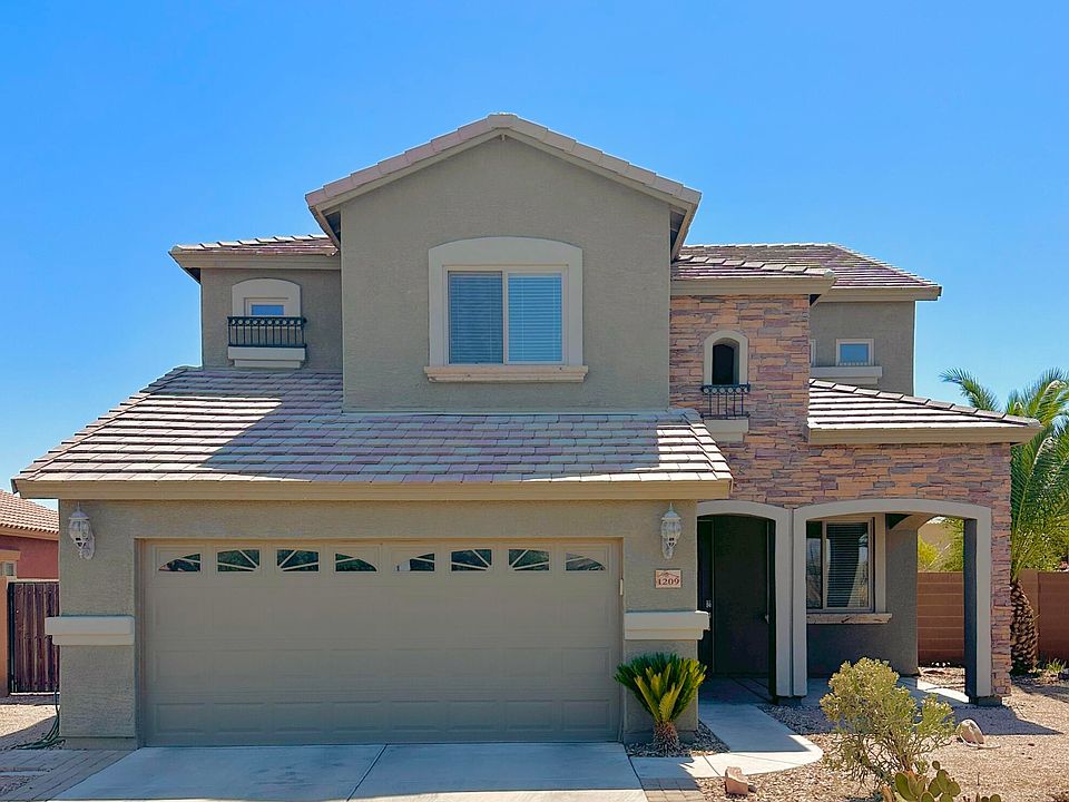 1st image of 1209 E PRICKLY PEAR Street