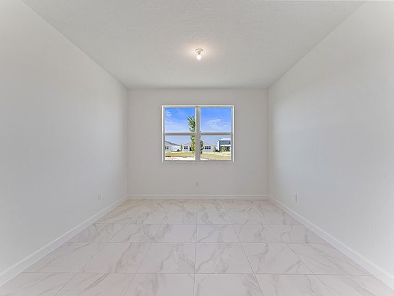 5th image of 10260 SW Phineas Lane