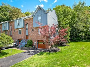 509 Shady Ridge Dr, Monroeville, PA 15146