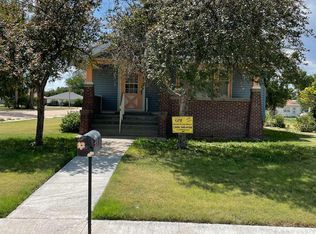 202 N Vennum St, Palisade, NE 69040
