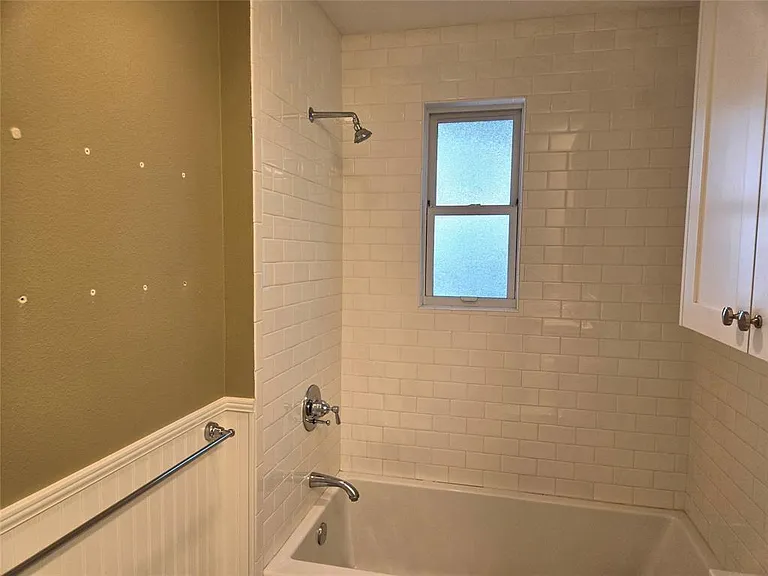 1009 Woodland Ave — Photo 9