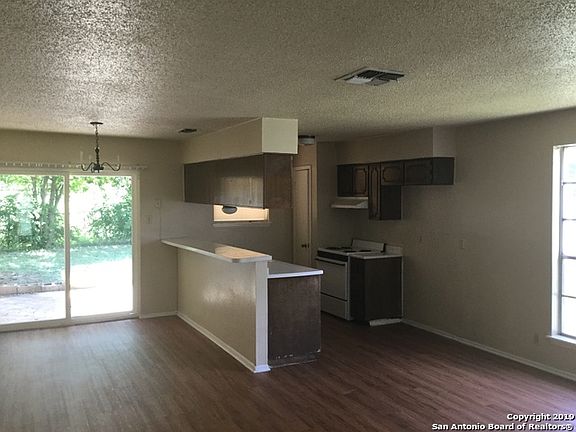 2nd image of 2107 Darwin Dr