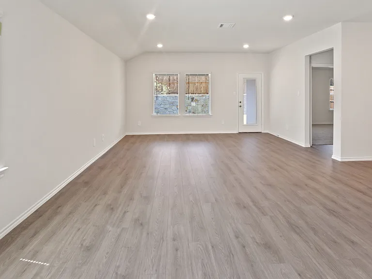 3412 Spur Run — Photo 13