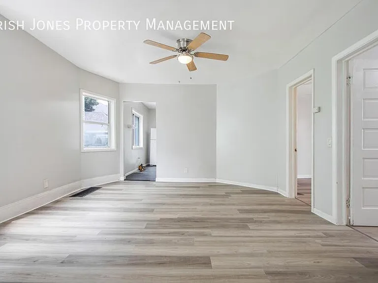 98 Edson St #1 — Photo 6