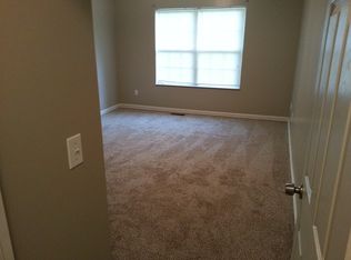 3335 Vic Joy Dr, Bethel, OH 45106