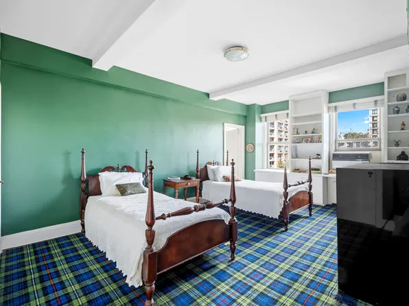 130 East End Avenue image 13 of 16