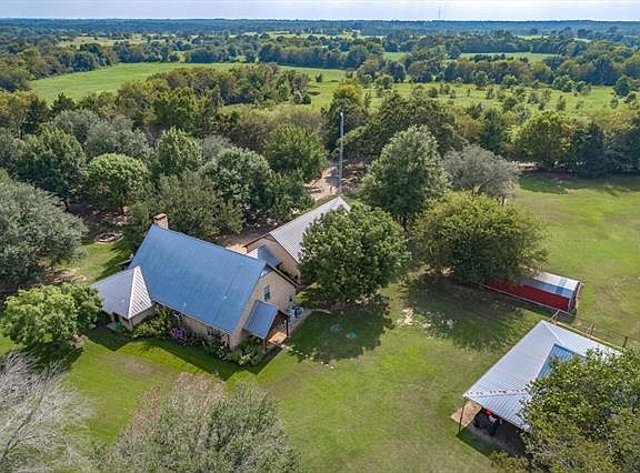 2nd image of 1527 Vz County Road 1316
