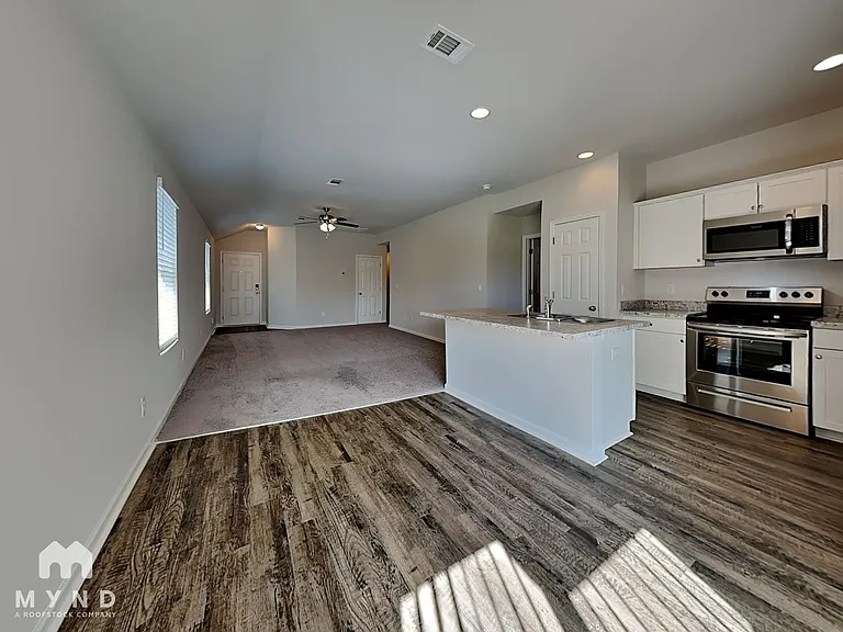 12384 Waterbury Dr — Photo 5