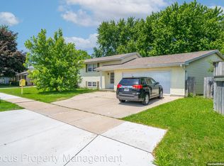 3626 E Newberry St, Appleton, WI 54915