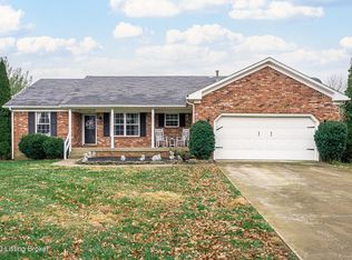 147 Stoneledge Dr, Mount Washington, KY 40047