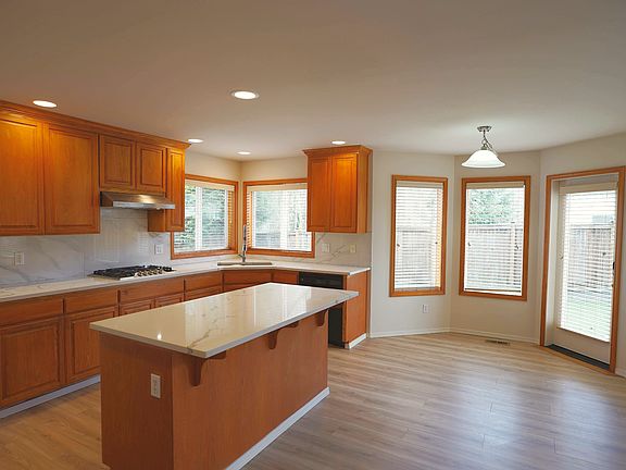 5th image of 2027 145th St SW