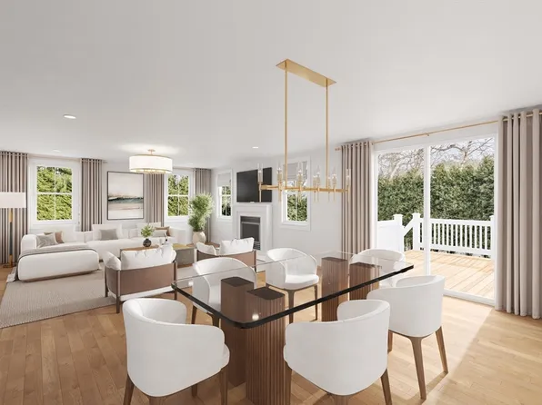 77 Oliver Pond Cir #10, Franklin, MA 02038