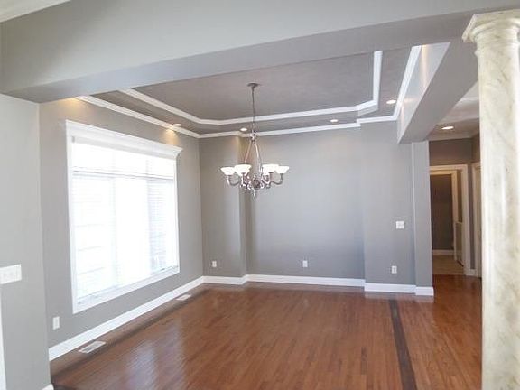 4th image of 6316 S Pinehurst Ct
