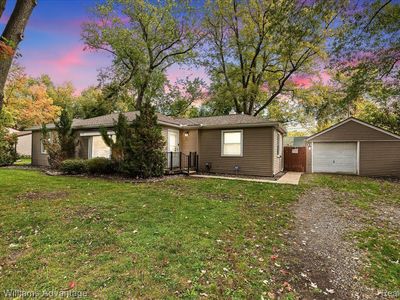 21514 Wheeler St, Farmington Hills, MI, 48336