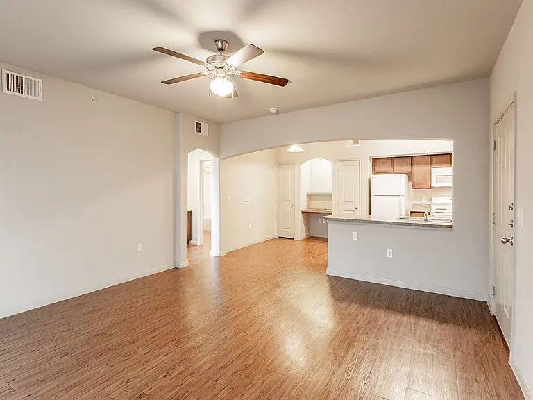 Freedom Hills Ranch Apartments — Photo 63