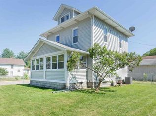 360 15th Ave, East Moline, IL 61244