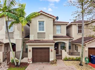 920 SW 154th Path, Miami, FL 33194