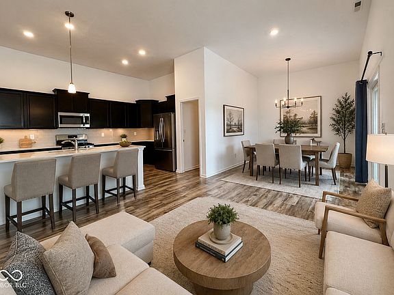4th image of 593 Coronado Pl