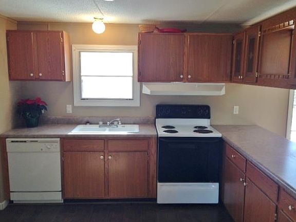 5th image of 268 Oak Brook Dr