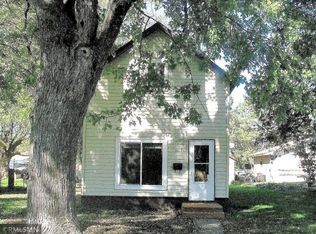 417 D St NE, Brainerd, MN 56401