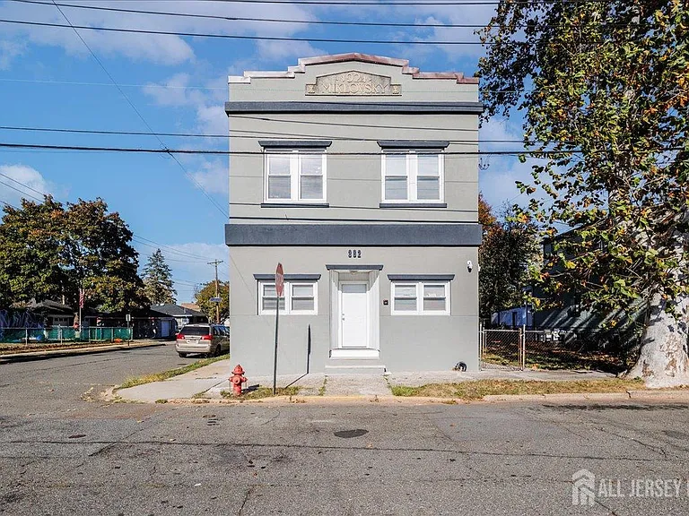 382 Summit Ave #2B — Photo 15