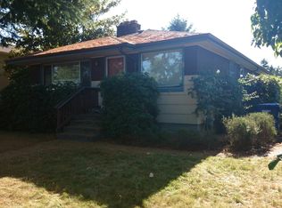 3223 49th Ave SW, Seattle, WA 98116