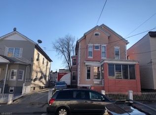 417-19 17th St, Union City, NJ 07087