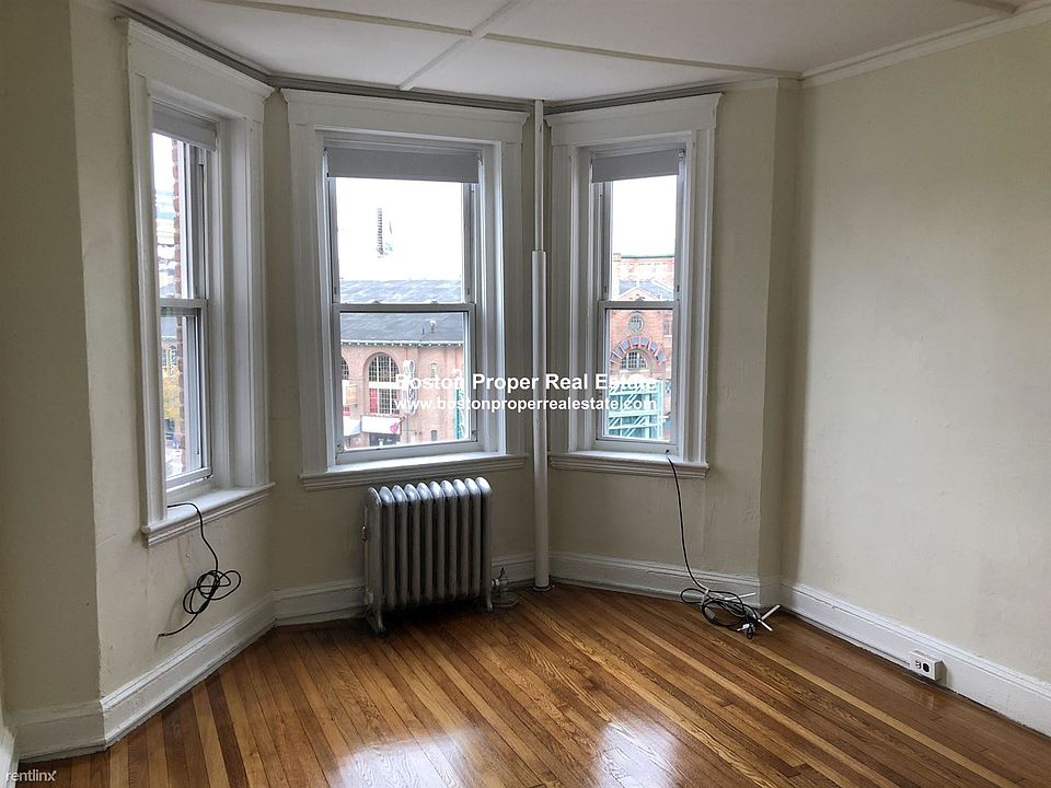 1175 Boylston St. #34 Boston - Fenway Unit Photo 2