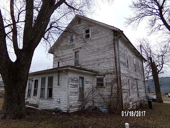 5th image of 214 E Dorion St