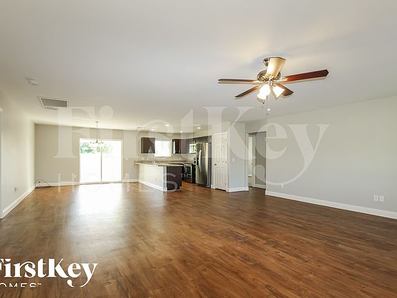 3rd image of 4243 W Bluefield Ave