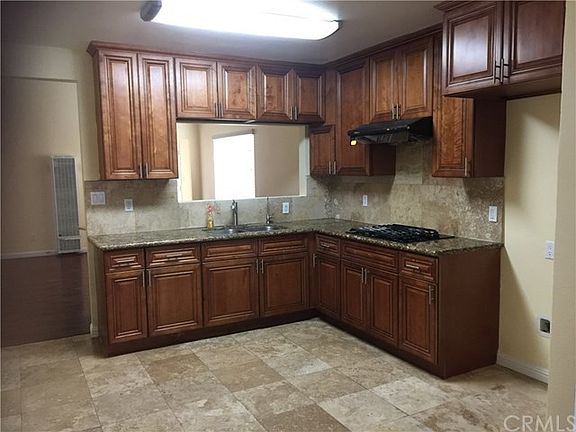 Good size kitchen